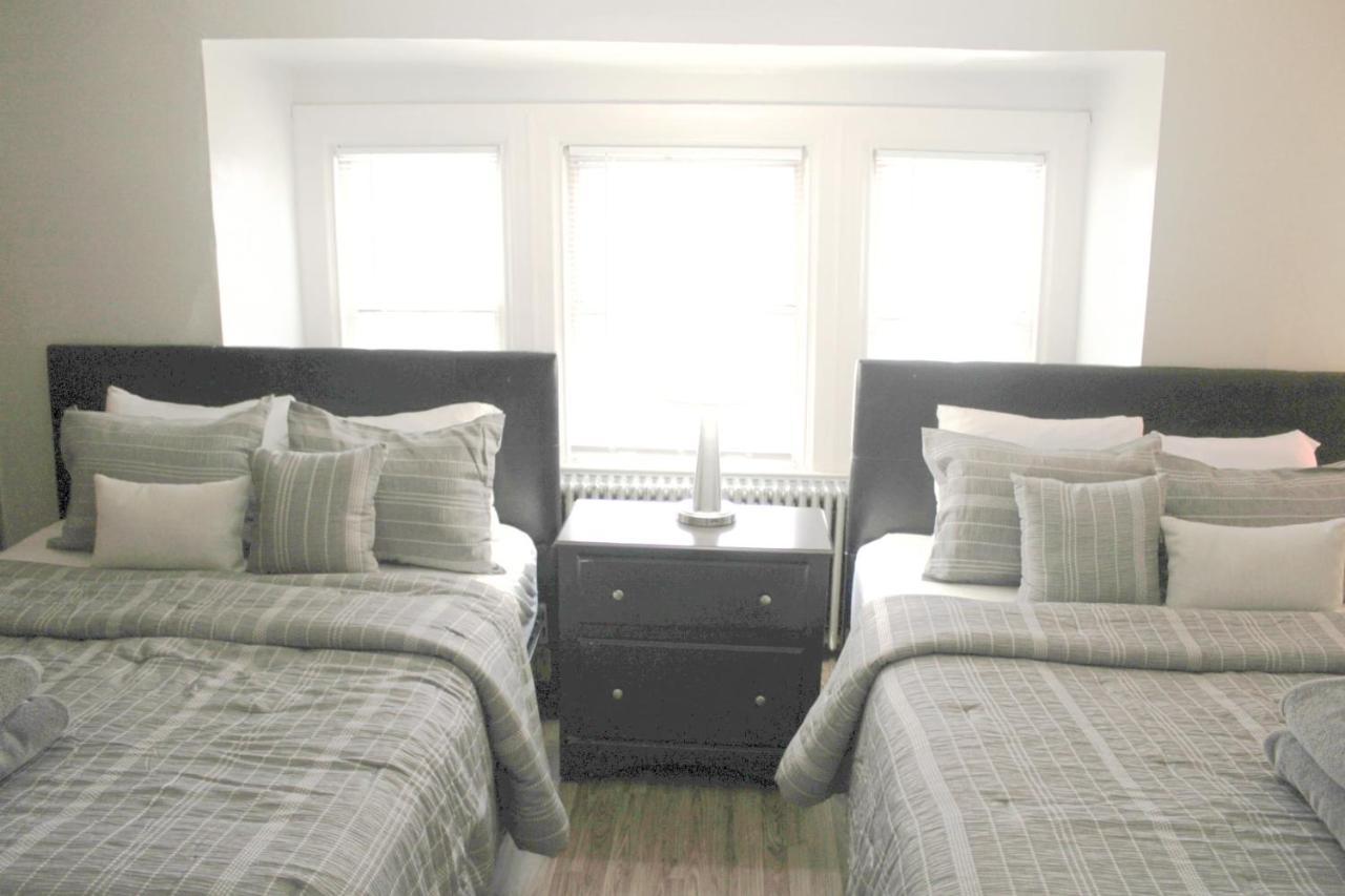 Steps Away From Hospital - 2 Queen Bed - City View Pittsburgh Dış mekan fotoğraf