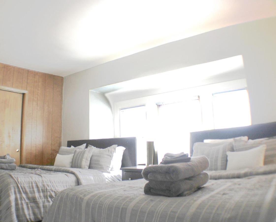 Steps Away From Hospital - 2 Queen Bed - City View Pittsburgh Dış mekan fotoğraf